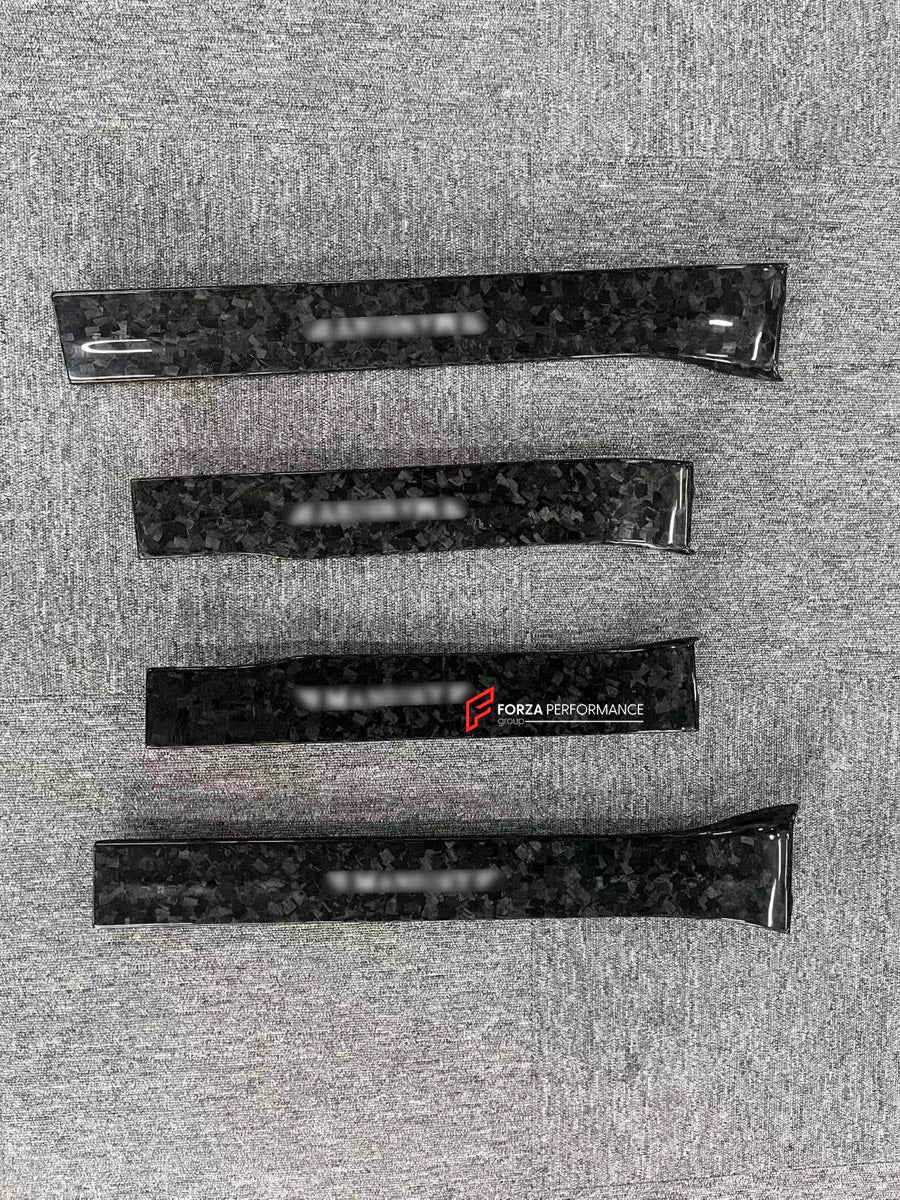 BLACK BADGE CARBON DOOR SILLS for ROLLS ROYCE CULLINAN 2018+
Set includes:

Door Sills
Material: Carbon

NOTE: Professional installation is required.