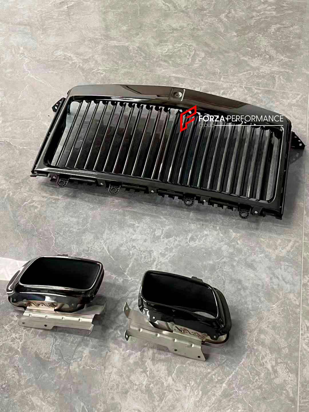 BLACK BADGE UPGRADE for ROLLS ROYCE CULLINAN 2018 - 2024

Set includes:

Front Bumper Trims
Grille
Grille Cover
Black Emblem Badges
Spirit of Extasy
Side Logo Covers
Trunk Molding
Exhaust Tips
Wheels

Material: Plastic