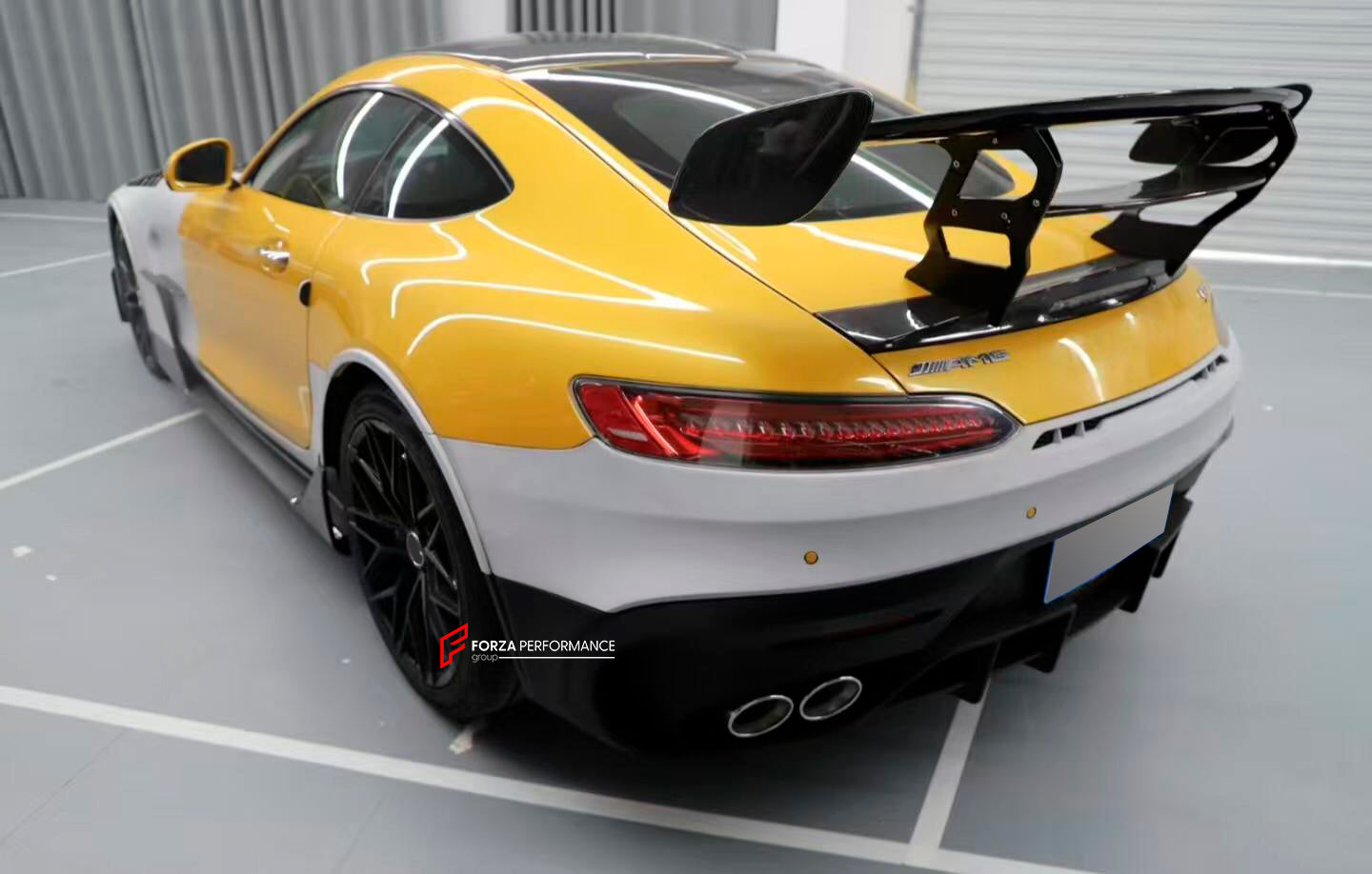 DRY CARBON BODY KIT for MERCEDES BENZ AMG GT GTS GTC GTR 2014+

Set includes:

Front Bumper
Front lip

Front grille
Front fenders
Front fender trims
Side skirts
Hood | Bonnet
Rear bumper assembly
Rear canards

Material: Dry carbon

Note: Professional installation is required

CONTACT US FOR PRICING
