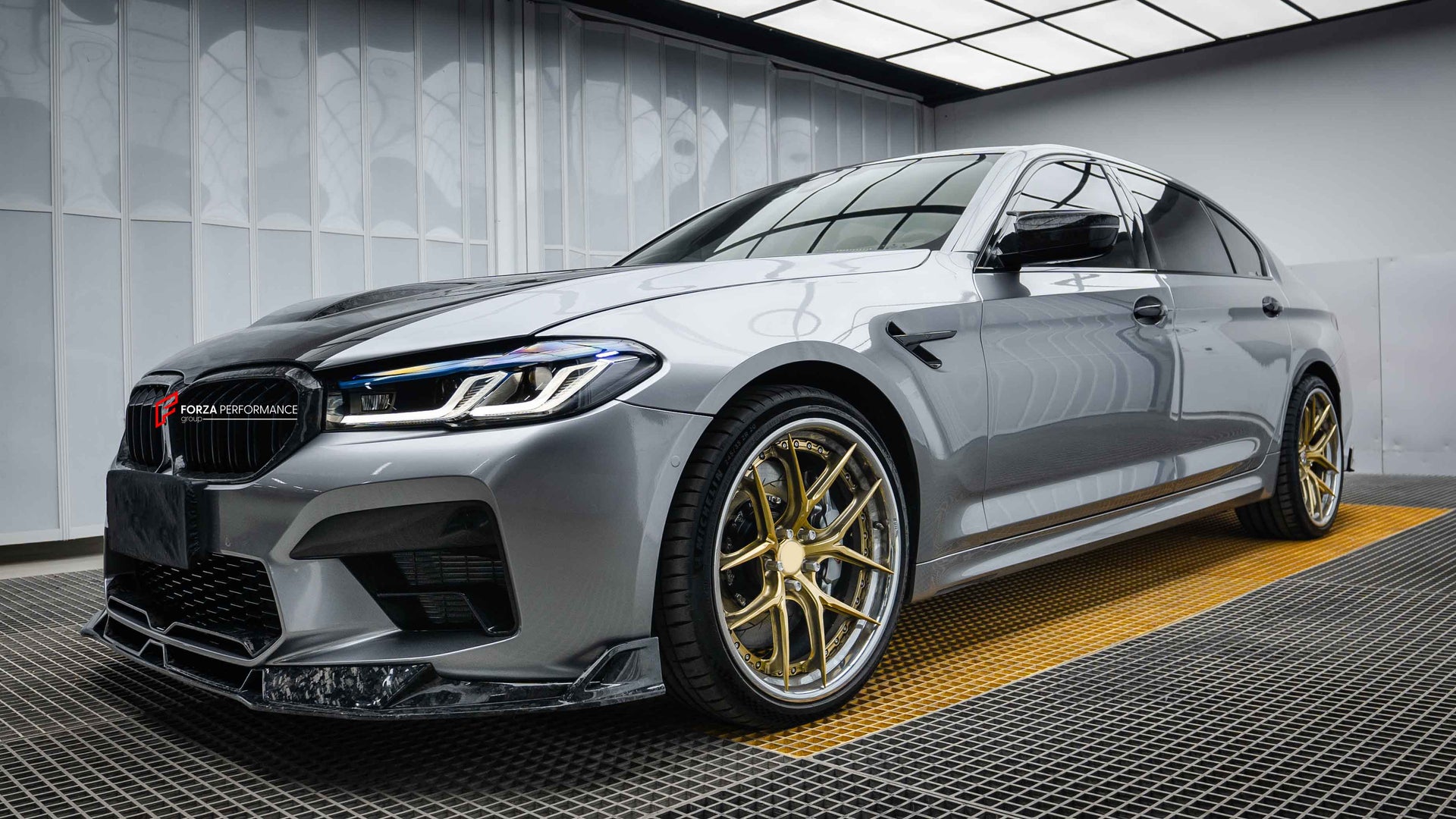 FORGED CARBON BODY KIT FOR BMW M5 F90 LCI 2020+