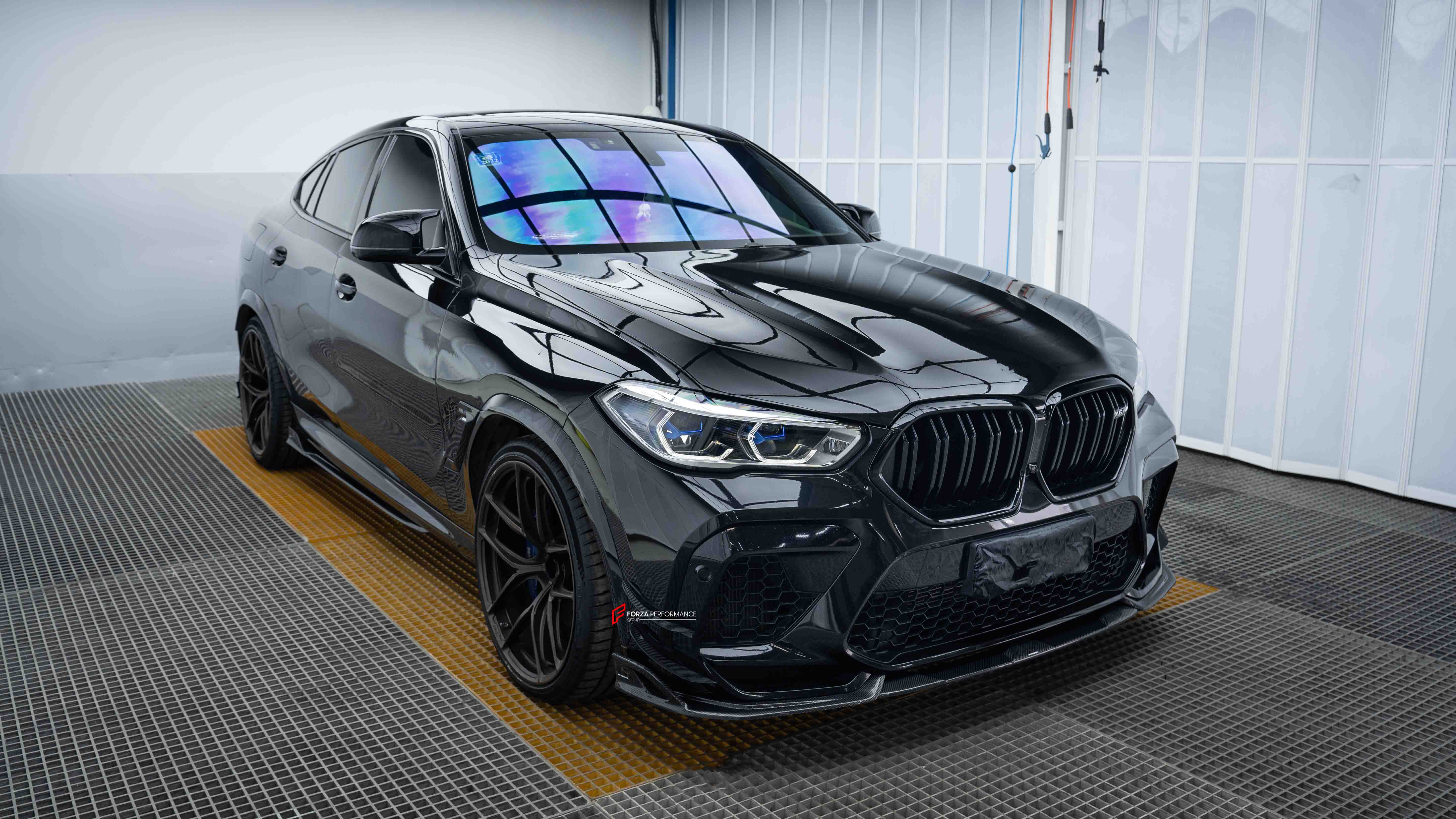 BMW M3ボディ CARBON BODY KIT FOR BMW X6M F96 2020 - 2023