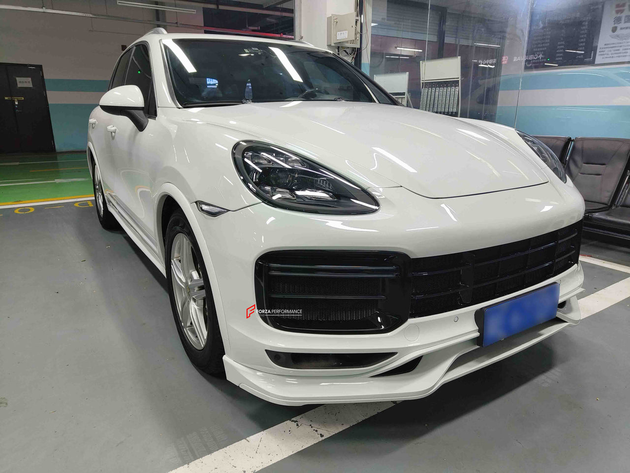 Body Kit and Tail Lights for Porsche Cayenne 2011-2014 958.1 Upgrade 2018+ 9Y0