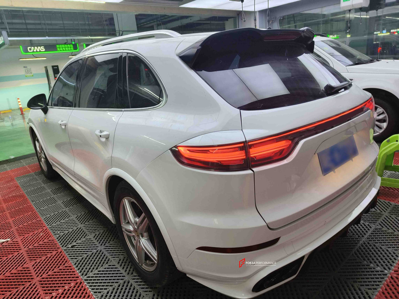Body Kit and Tail Lights for Porsche Cayenne 2011-2014 958.1 Upgrade 2018+ 9Y0