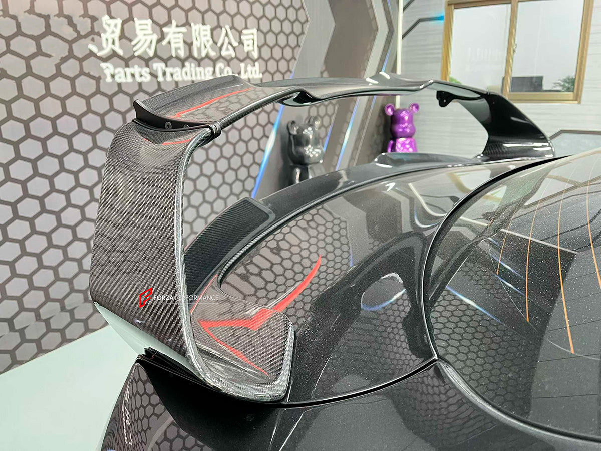 BODY KIT for ALFA ROMEO GIULIA 952 2015-2022

Set includes:

Front Bumper
Front Lip

Front Fenders
Hood / Bonnet
Side Skirts

Rear Fender Flares

Rear Bumper
Rear Spoiler
Rear Deck Lid Spoiler
Exhaust System with Tips

Material: Fiberglass with Carbon Fiber

NOTE: Professional installation is required

SECURED PAYMENT METHODS&nbsp;
PayPal (+4.4% fee)
Visa / Mastercard / American Express (through PayPal)

Bank Wire transfer (SWIFT)
Cryptocurrency (USDT, BTC, ETH)
eBay (+5% fee)
Alipay / WeChat / RMB
SHIPMENT