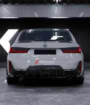 Body Kit for BMW 3 SERIES VII G20 G28 LCI 2023+
Set includes:

Front Lip
Side Skirts
Diffuser
Spoiler
Material: Plastic (PP)

NOTE: Professional installation is required.