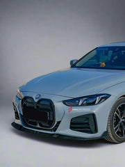 Body Kit for BMW 4 SERIES G22 2020+
Set includes:

Front Lip
Side Skirts
Diffuser
Roof Spoiler
Spoiler
Material: Plastic (PP)

NOTE: Professional installation is required.