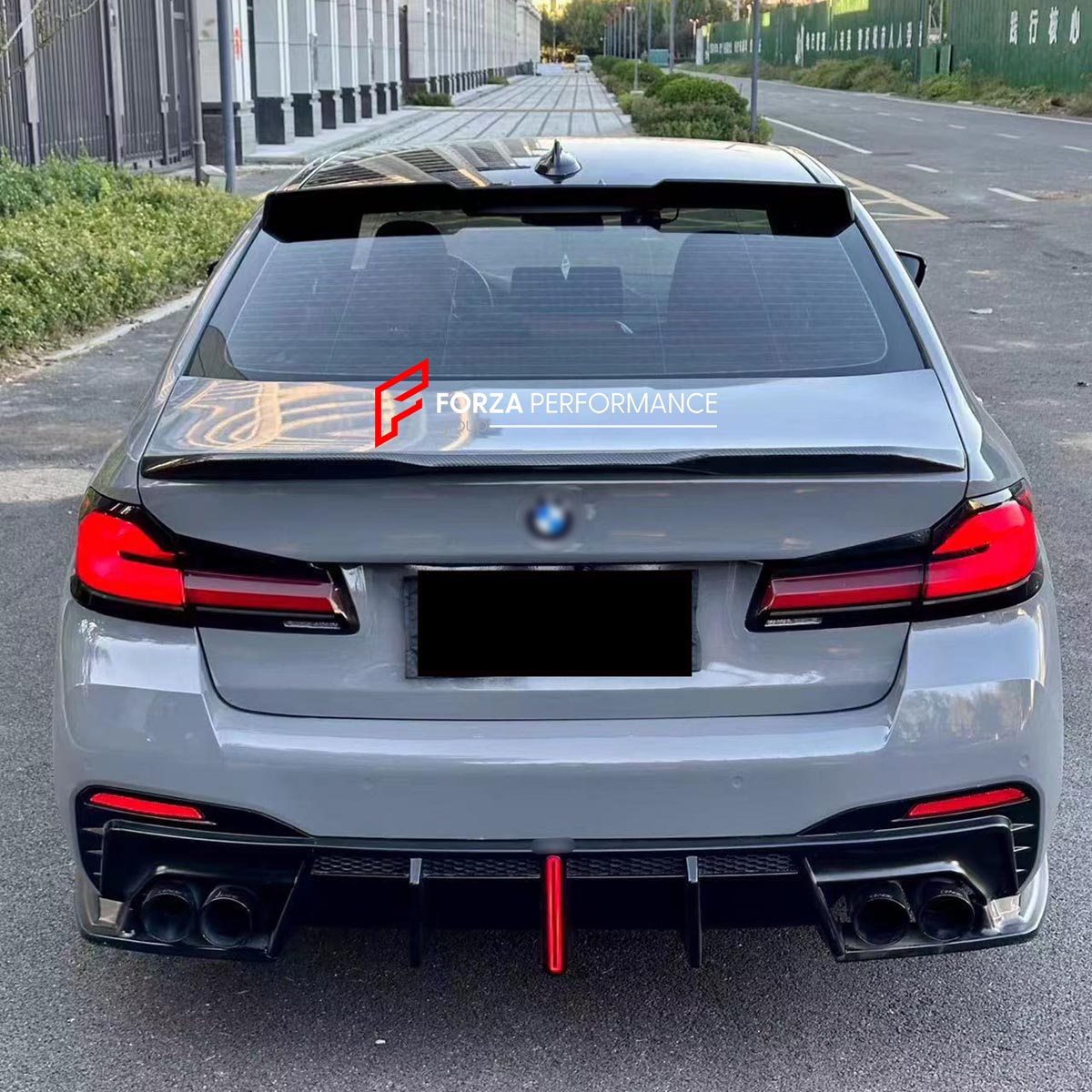 BODY KIT for BMW 5 SERIES G30 G38 2018 - 2023 FORZA PERFORMANCE Custom fit Dry Carbon VTEN Design Style
Set includes:

Front Lip (fits 2021 - 2023 LCI only)
Front Bumper Canards
Side Skirts
Rear Diffuser
Rear Lip
Rear Corners
Rear Spoiler
Roof Spoiler
Material: Plastic

NOTE: Professional installation is required.