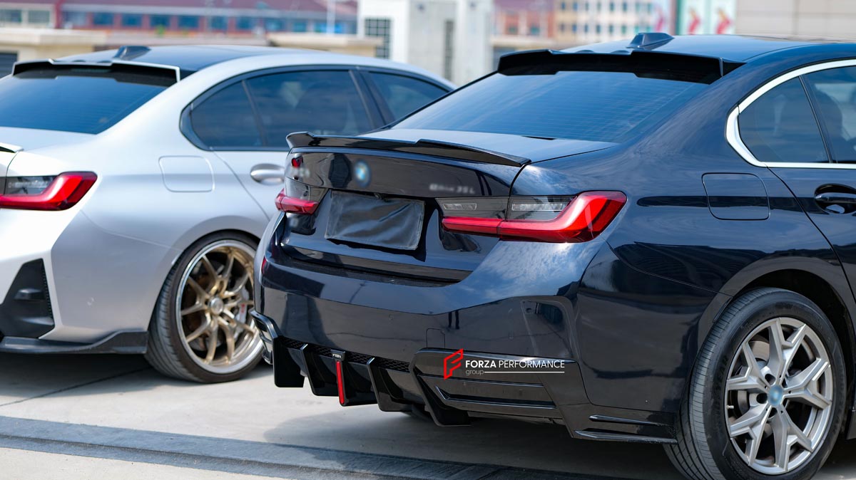 BODY KIT for BMW I3 G28 2022+ FORZA PERFORMANCE Custom fit Dry Carbon VTEN Design Style
Set includes:

One Piece Front Lip
Front Bumper Vent Covers with Canards
Side Skirts
Rear Diffuser
Rear Spoiler
Roof Spoiler
Material: Plastic

NOTE: Professional installation is required.