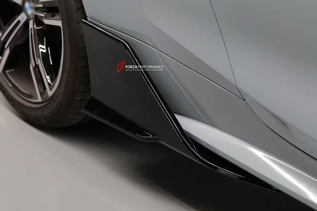 BODY KIT for BMW X1 U11 2022+ FORZA PERFORMANCE Custom fit Dry Carbon VTEN Design Style
Set includes:

Front Lip
Side Corners
Rear Diffuser
Rear Lip
Rear Corners
Roof Spoiler
Exhaust Tips
Material: Plastic

NOTE: Professional installation is required.