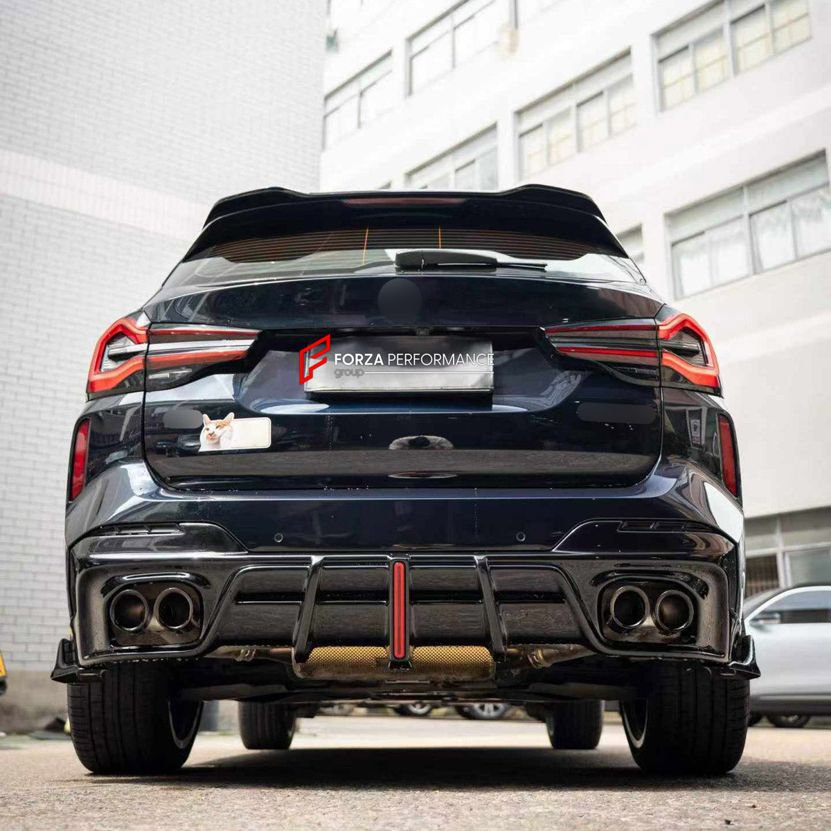 BODY KIT for BMW X3 G01 LCI M40I 2021 - 2024

Set includes:
Front Lip
Rear Bumper Fins
Rear Diffuser

Material: Plastic

NOTE: Professional installation is required.