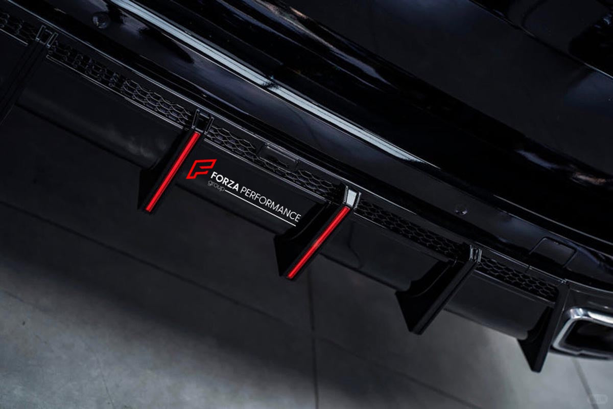 BODY KIT for BMW X5 G05 2019+ FORZA PERFORMANCE Custom fit Dry Carbon VTEN Design Style
Set includes:

Front Lip (fits 2023 - 2025 only)
Rear Diffuser
Roof Spoiler
Quad Carbon Fiber Exhaust Tips
Material: Plastic

NOTE: Professional installation is required.