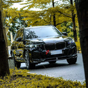 BODY KIT for BMW X5 G05 LCI 2023+ FORZA PERFORMANCE custom fit MP Style

Set includes:
Front Lip
Front Bumper Air Vent Covers
Front Grille
Side Fender Vents
Side Mirror Covers
Side Skirts
Roof Spoiler
Rear Bumper Fins
Rear Diffuser
Exhaust Tips

Material: Plastic

NOTE: Professional installation is required.
