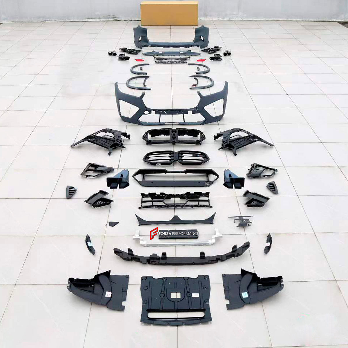 BODY KIT for BMW X5M F95 LCI 2023+
Set includes:

Front Lip
Front Bumper Assembly
Front Fender Flares
Rear Fender Flares
Rear Bumper Assembly
Rear Diffuser
Exhaust Tips
Material: Plastic

NOTE: Professional installation is required.