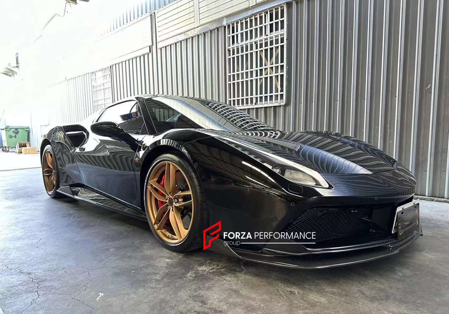BODY KIT for FERRARI 458 ITALIA 2009 - 2015  Set includes: Front Lip Side Skirts Rear Diffuser