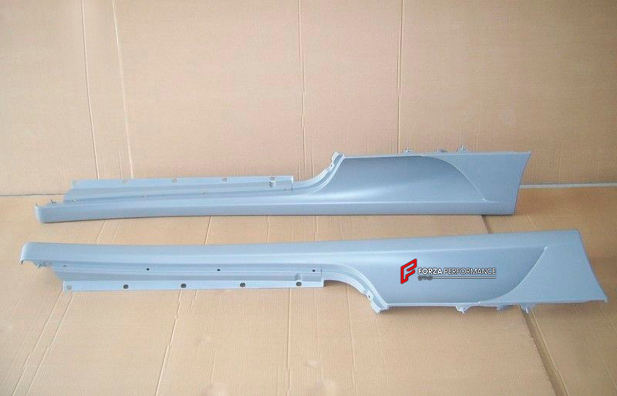 Body Kit for Ferrari F430
Set includes:

Front Bumper
Front Central Splitter
Rear Bumper
Side Skirts
NOTE: Professional installation is required.