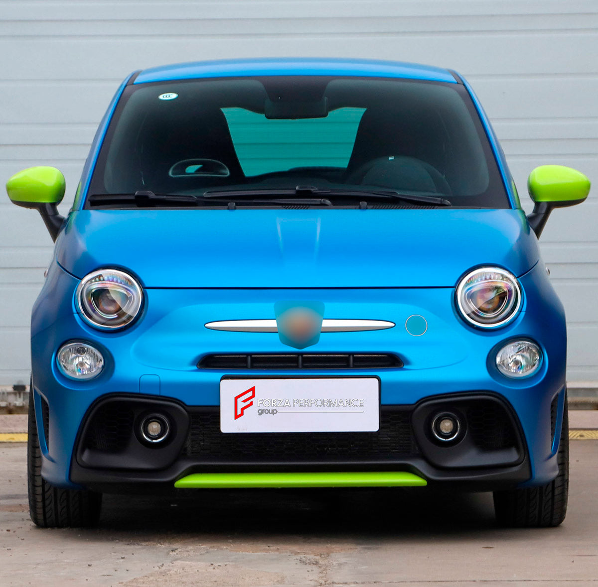 BODY KIT for Fiat 500 2015+
Set includes:

Front Bumper Assembly
Side Skirts
Rear Diffuser
Rear Bumper
Material: Plastic

NOTE: Professional installation is required.