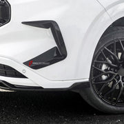 BODY KIT for Ford Ford Transit Custom II 2 2023+
Set includes:

Front Grille
Front Bumper Vents
Front Bumper LED Light
Lower Bumper Grille
Material: Plastic

NOTE: Professional installation is required.