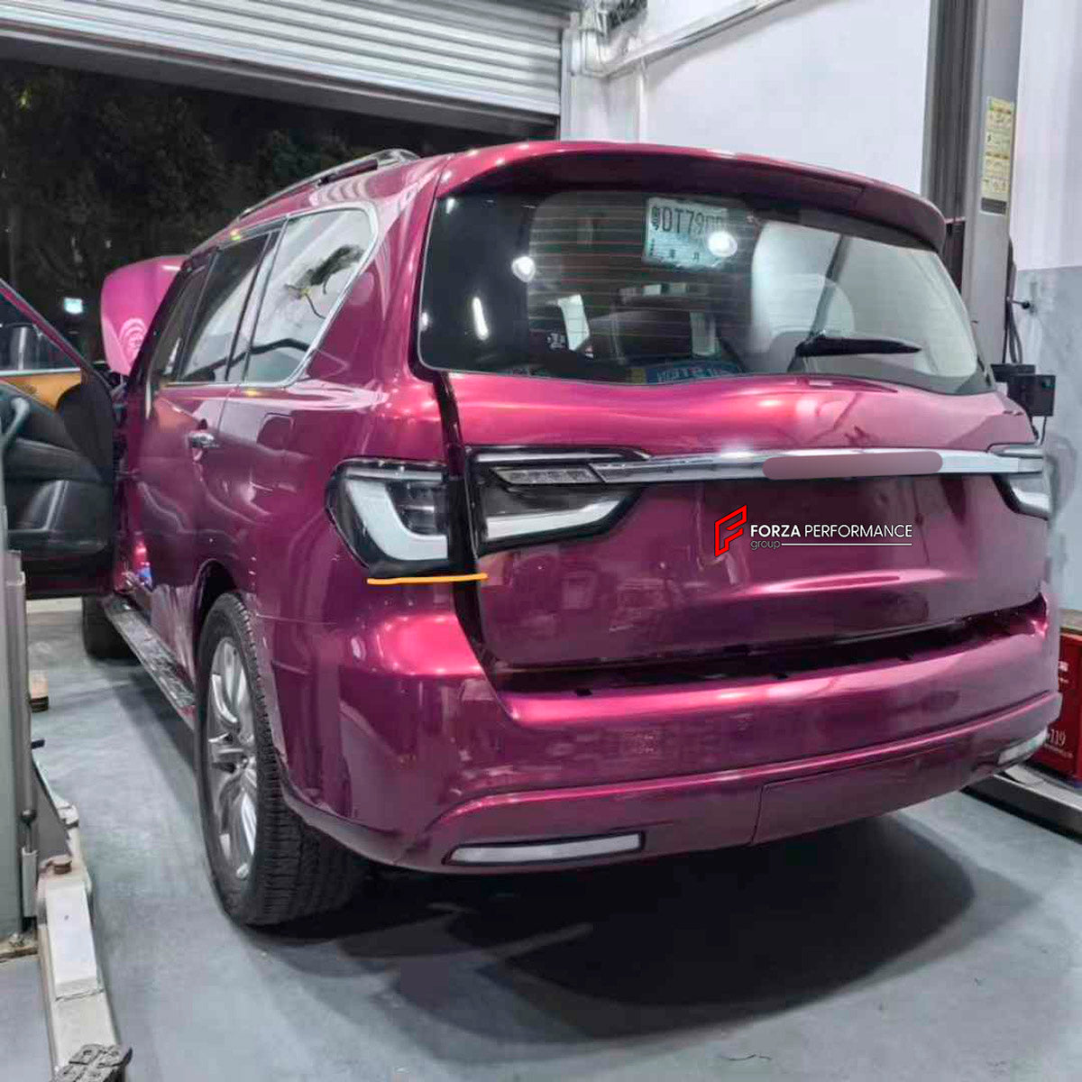 BODY KIT for Infiniti QX80 Z62 Facelift 2018 - 2024
Set includes:

Front Lip
Front Fender Flares
Rear Fender Flares
Rear Diffuser
Material: Plastic

NOTE: Professional installation is required.