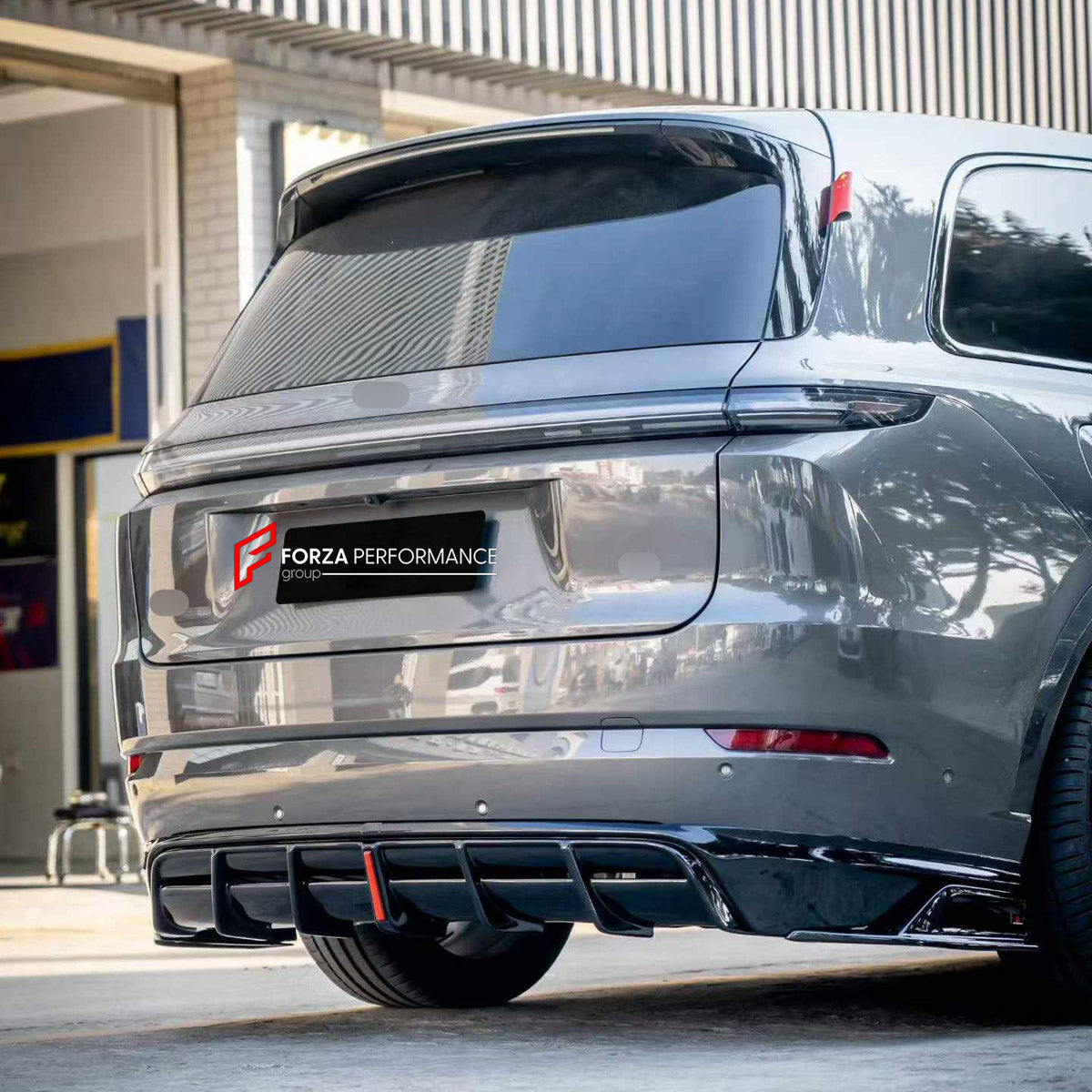 BODY KIT for LI XIANG L8 L9 2022+

Set includes:
Front Lip
Front Bumper Canards
Rear Diffuser

Material: Plastic

NOTE: Professional installation is required.