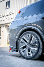 BODY KIT for LI XIANG L8 L9 2022+

Set includes:
Front Lip
Front Bumper Canards
Rear Diffuser

Material: Plastic

NOTE: Professional installation is required.