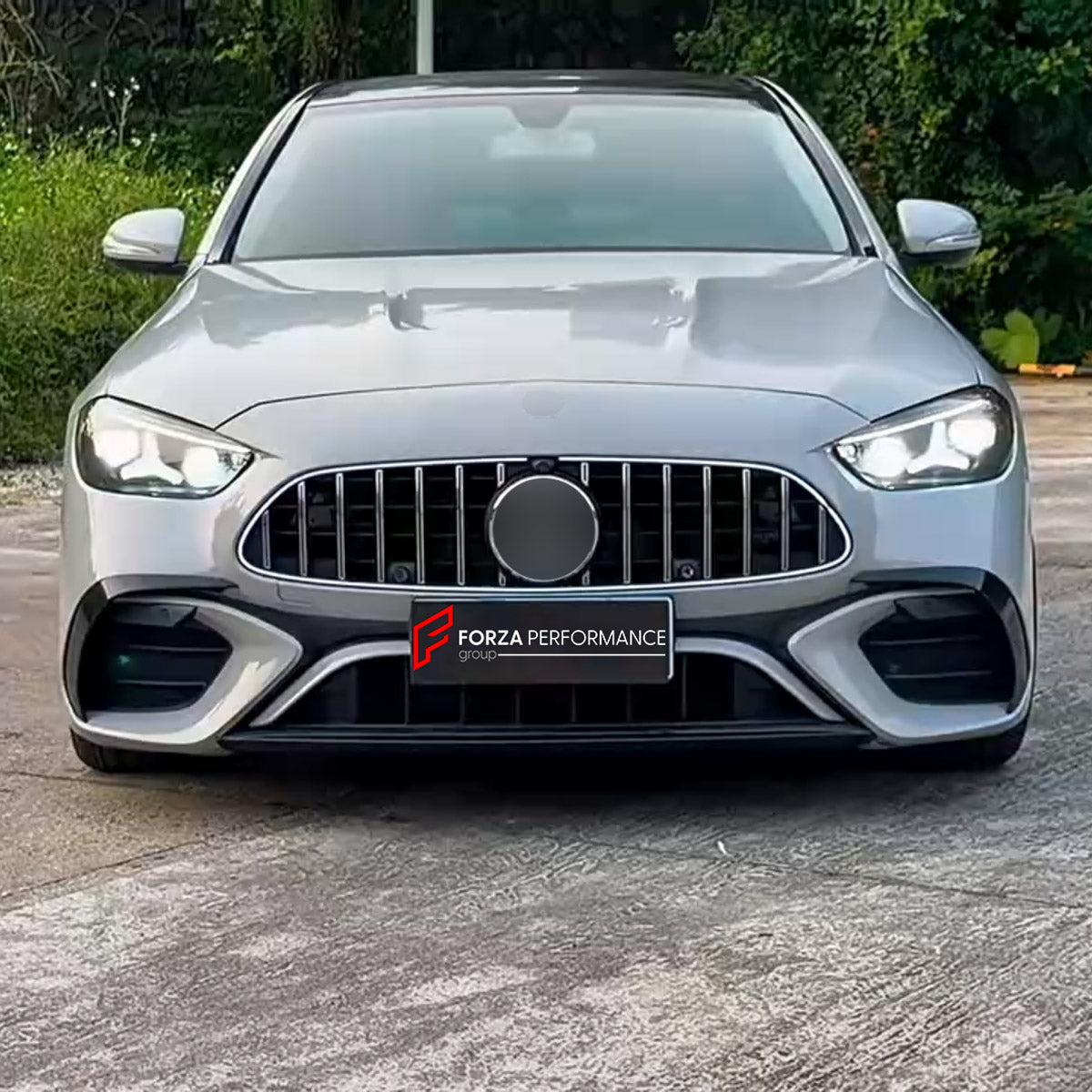 BODY KIT for Mercedes-Benz C-Class AMG W206 C63S 2022+
Set includes:

Front Lip
Front Bumper Air Vent Covers
Side Fender Vents
Side Skirts
Rear Bumper Fins
Rear Diffuser
Material: Plastic

NOTE: Professional installation is required.