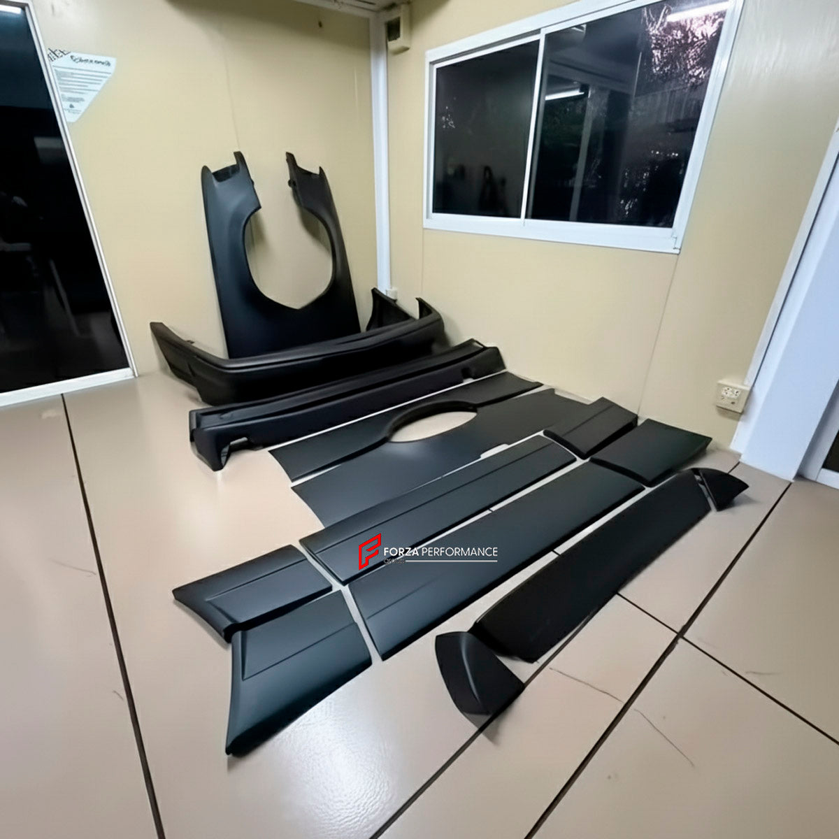 BODY KIT for Mercedes Benz E CLASS W124 1995+
Set includes:

Front Bumper
Front Fenders
Side Skirts
Side Moldings
Rear Fenders
Rear Bumper
Material: Plastic

NOTE: Professional installation is required.