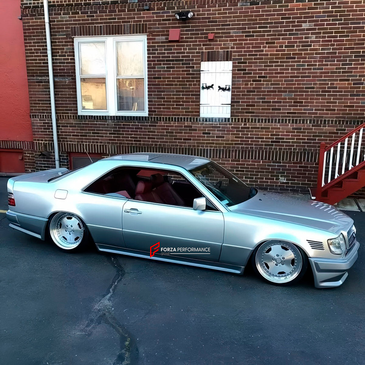 BODY KIT for Mercedes Benz E CLASS W124 1995+
Set includes:

Front Bumper
Front Fenders
Side Skirts
Side Moldings
Rear Fenders
Rear Bumper
Material: Plastic

NOTE: Professional installation is required.