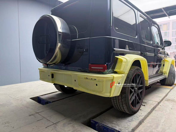 CARBON BODY KIT for MERCEDES-BENZ G-CLASS G63 W465 2024+

Set includes:

Front Bumper Assembly
Front Grille
Hood / Bonnet
Front Fenders
Rear Spoiler
Rear Fender Flares
Rear Bumper

Material: Carbon Fiber

NOTE: Professional installation is required.

Contact us for pricing