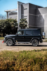 CARBON BODY KIT for MERCEDES-BENZ G-CLASS G63 W465 2024+


Set includes:

Front Bumper Assembly

Hood / Bonnet
Roof LED DRL Bar
Fender Flares
Rear Spoiler

Rear Bumper 


Material: Carbon Fiber

NOTE: Professional installation is required.