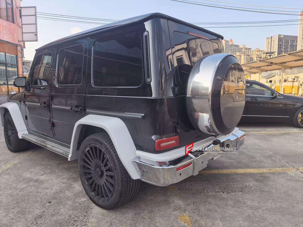 BODY KIT for MERCEDES-BENZ G-CLASS W464 W465 G500 2018+ FORZA PERFORMANCE Vintage Style
Set includes:

Front Bumper Assembly
Front Grille
Front Bumper Bull Bar
Headlight Covers
Fender Flares
Rear Bumper Assembly
Forged Wheels Rims
Material: Plastic

NOTE: Professional installation is required.
