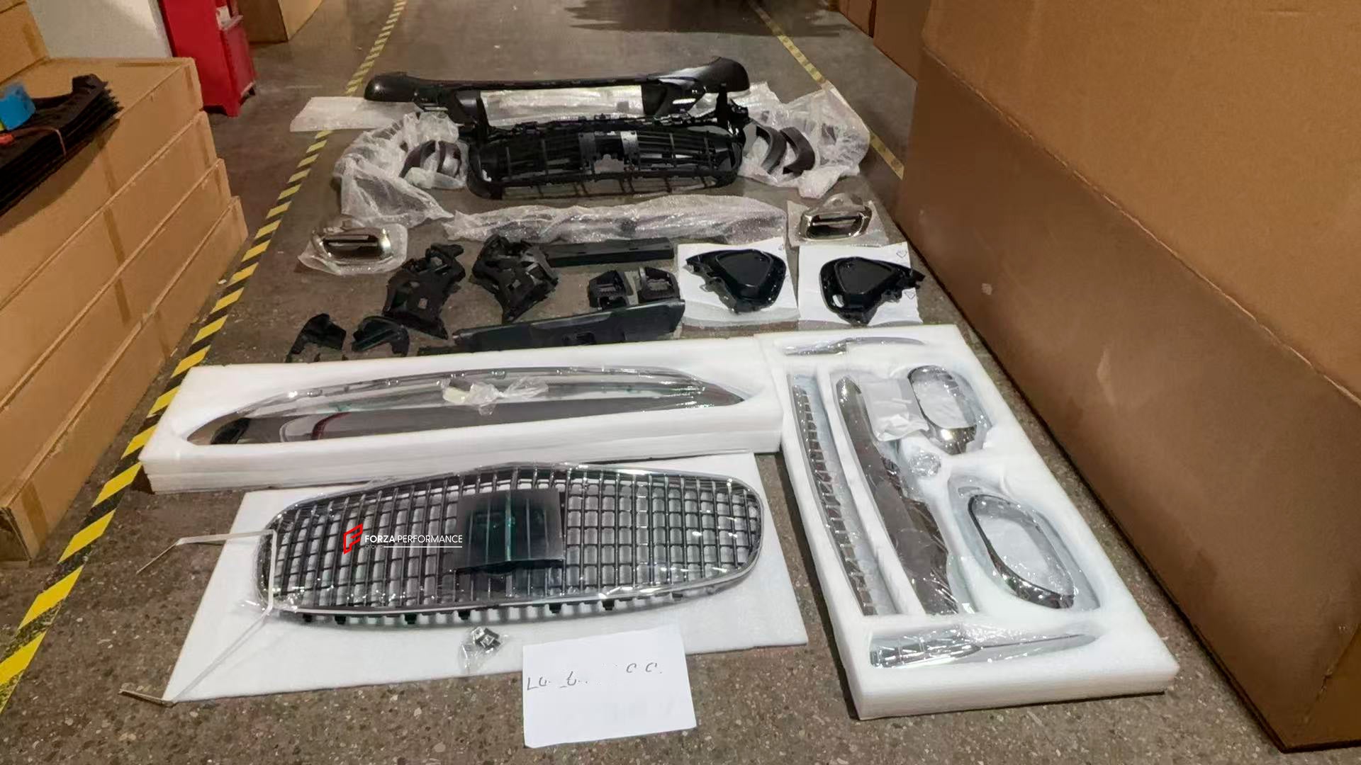 CONVERSION UPGRADE BODY KIT for MERCEDES BENZ GLS X167 upgrade to MAYB