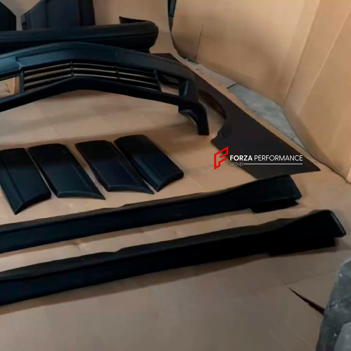 BODY KIT for Mercedes Benz S CLASS W126 1981 - 1991
Set includes:

Front Bumper
Front Fenders
Side Skirts
Side Moldings
Rear Fenders
Rear Bumper
Material: Plastic

NOTE: Professional installation is required.