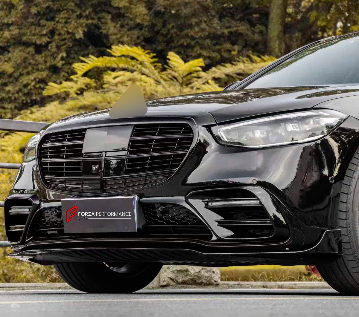 BODY KIT for Mercedes Benz S Class W223 2020+
Set includes:

Front Lip
Front Bumper Vents
Ducktail Spoiler
Rear Diffuser
Exhaust Tips
Material: Plastic

NOTE: Professional installation is required.