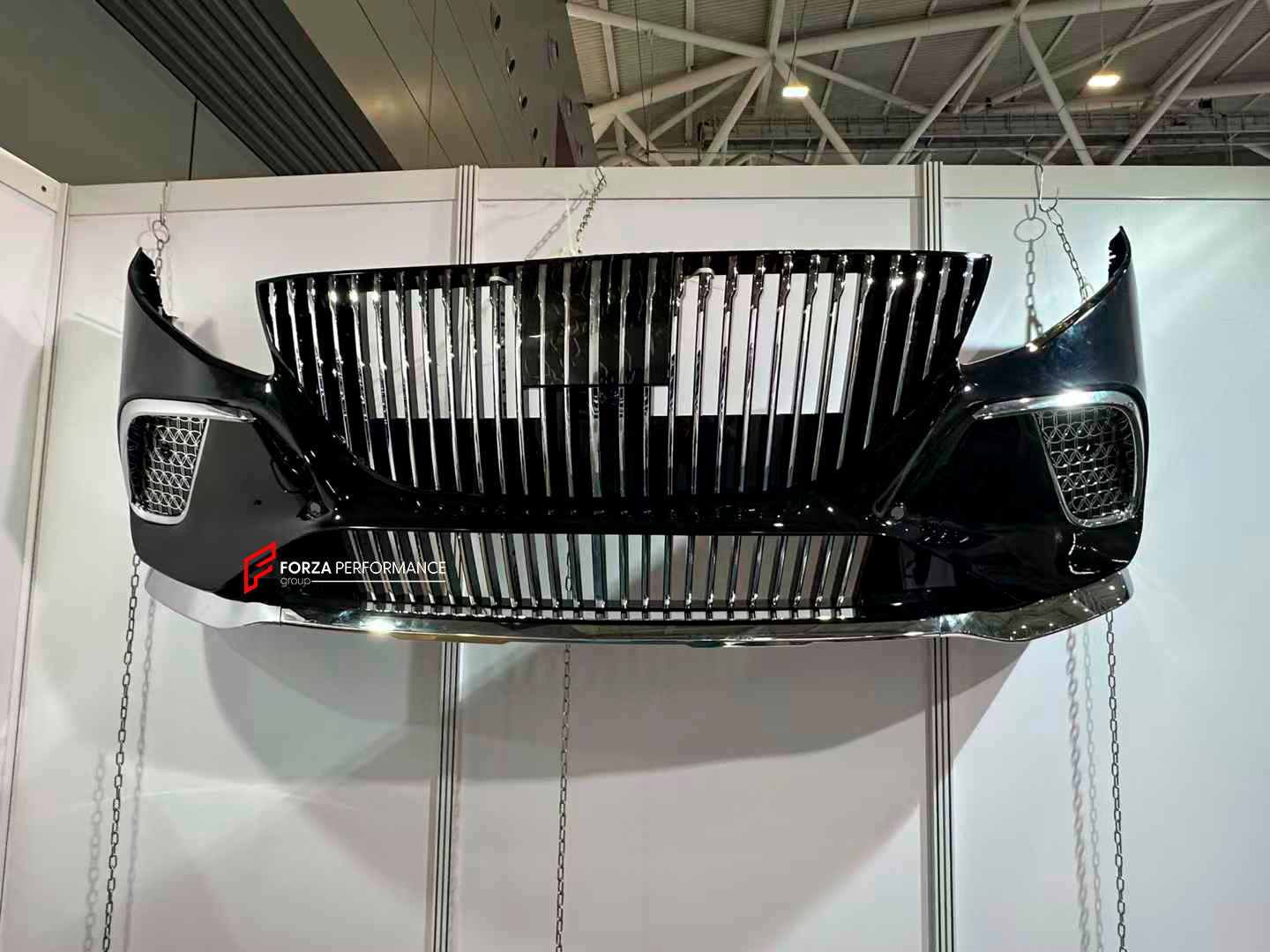 BODY KIT for MERCEDES-BENZ V-CLASS VITO W447 2024

Set includes:

Front Bumper Assembly
Grille
Hood
Side Mirror Covers
Rear Bumper Assembly
Exhaust Tips

Material: Plastic

Note: Professional installation is required.