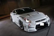 BODY KIT for Nissan R35
Set includes:

Front Bumper
Front Grille
Front Splitter
Front Fender
Side Skirt
Side Under Spoiler
Rear Fender Flare
Rear Bumper
Rear Diffuser
Rear Wing Spoiler
Material: Fiberglass

NOTE: Professional installation is required.