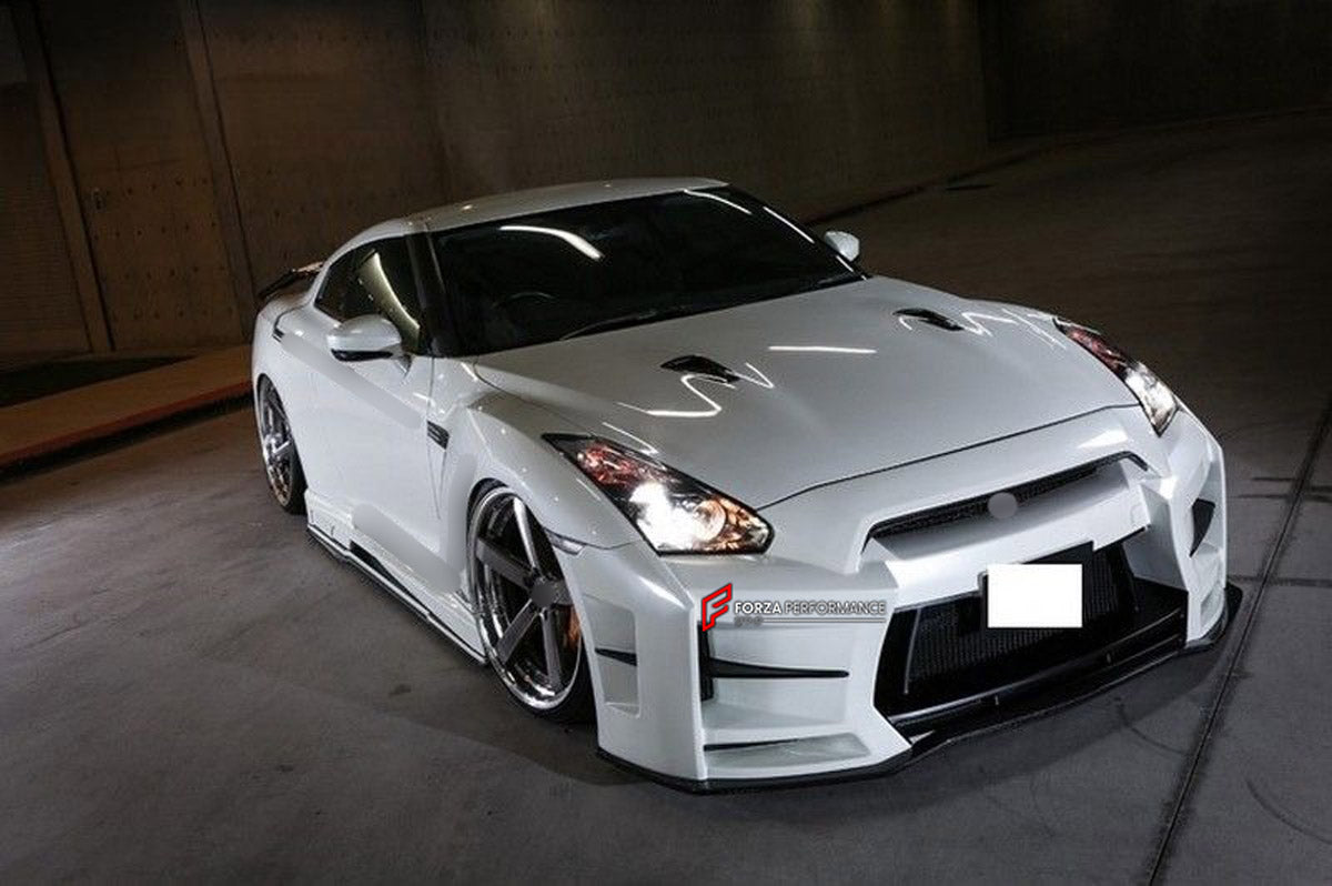 BODY KIT for Nissan R35
Set includes:

Front Bumper
Front Grille
Front Splitter
Front Fender
Side Skirt
Side Under Spoiler
Rear Fender Flare
Rear Bumper
Rear Diffuser
Rear Wing Spoiler
Material: Fiberglass

NOTE: Professional installation is required.