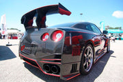 CARBON BODY KIT for Nissan R35 GT-R
Set includes:

Front Bumper
Front Splitter
Front Fender
Side Skirt
Rear Bumper
Rear Diffuser
High Stand Rear Wing Spoiler
Material: Carbon

NOTE: Professional installation is required.