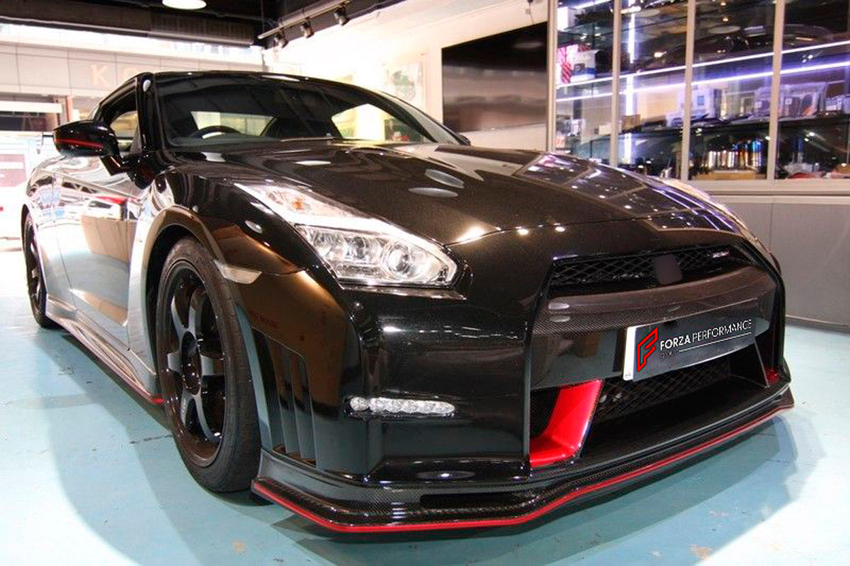 CARBON BODY KIT for Nissan R35
Set includes:

Front Bumper
Front Spoiler Lip
Side Skirt
Rear Bumper
Rear Diffuser
Rear Wing Spoiler
Material: Carbon

NOTE: Professional installation is required.
