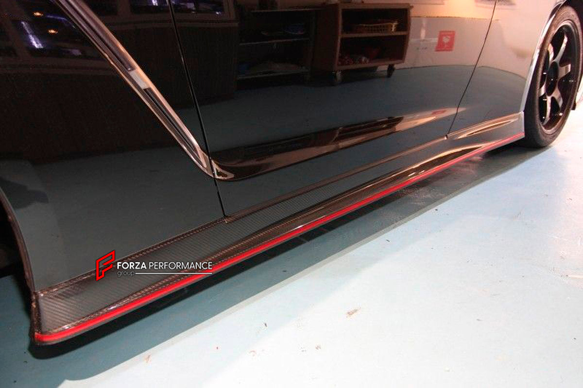 CARBON BODY KIT for Nissan R35
Set includes:

Front Bumper
Front Spoiler Lip
Side Skirt
Rear Bumper
Rear Diffuser
Rear Wing Spoiler
Material: Carbon

NOTE: Professional installation is required.