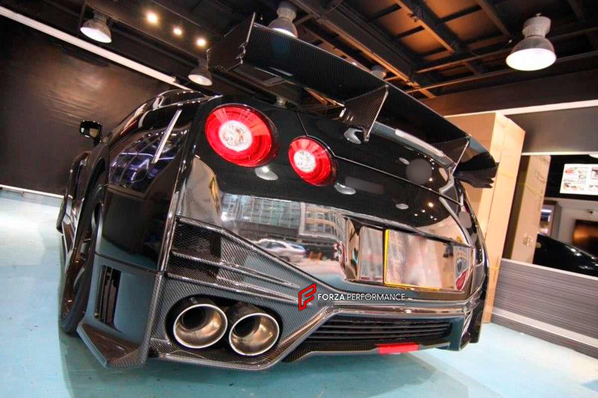 CARBON BODY KIT for Nissan R35
Set includes:

Front Bumper
Front Spoiler Lip
Side Skirt
Rear Bumper
Rear Diffuser
Rear Wing Spoiler
Material: Carbon

NOTE: Professional installation is required.