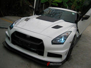 BODY KIT for Nissan R35 GT-R
Set includes:

Front Bumper
Front Spoiler Lip
Side Skirt
Rear Fender Flare
Rear Bumper With Diffuser
Material: Fiberglass

NOTE: Professional installation is required.