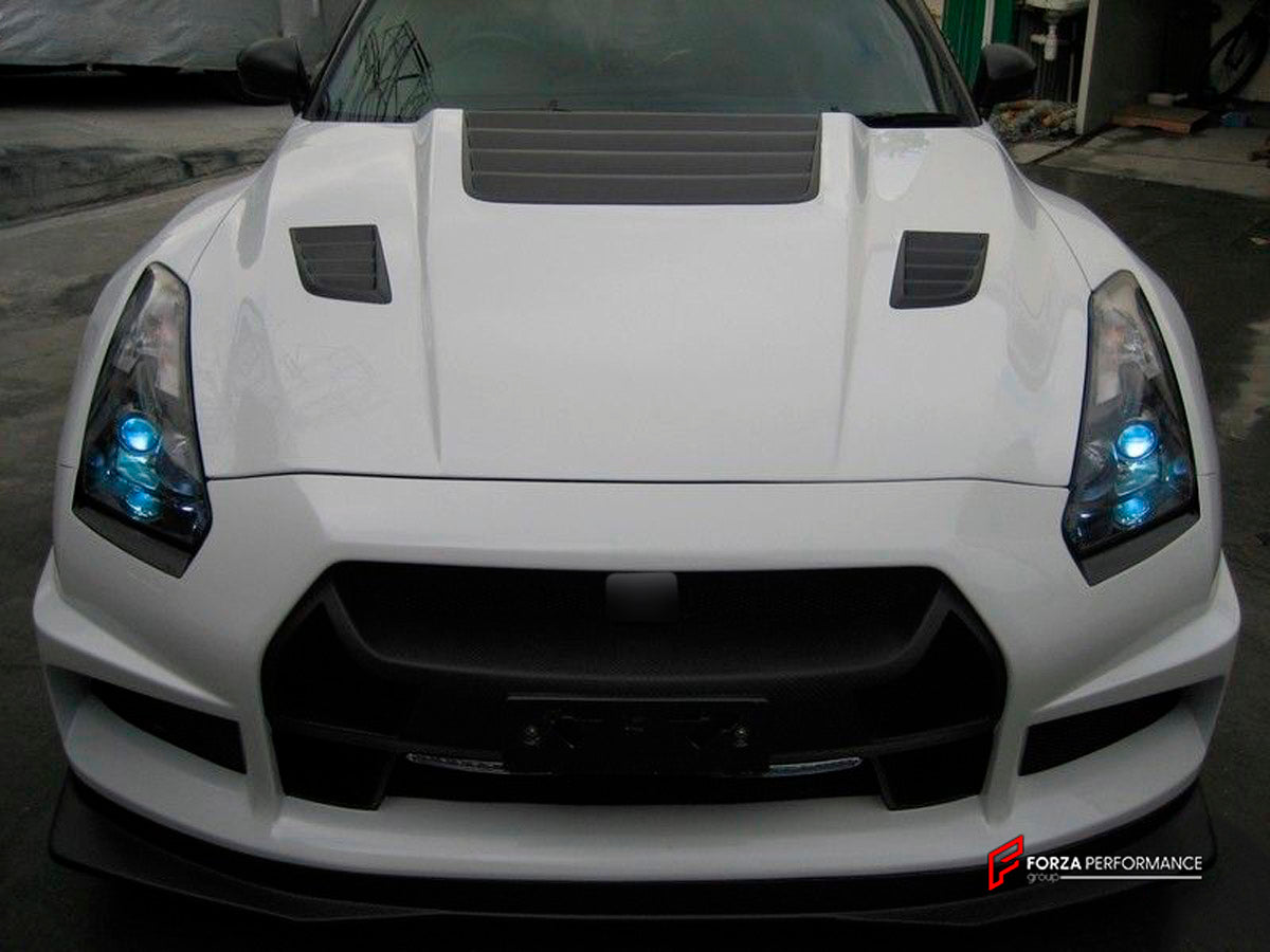 BODY KIT for Nissan R35 GT-R
Set includes:

Front Bumper
Front Spoiler Lip
Side Skirt
Rear Fender Flare
Rear Bumper With Diffuser
Material: Fiberglass

NOTE: Professional installation is required.