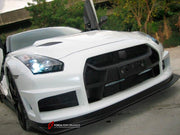 BODY KIT for Nissan R35 GT-R
Set includes:

Front Bumper
Front Spoiler Lip
Side Skirt
Rear Fender Flare
Rear Bumper With Diffuser
Material: Fiberglass

NOTE: Professional installation is required.