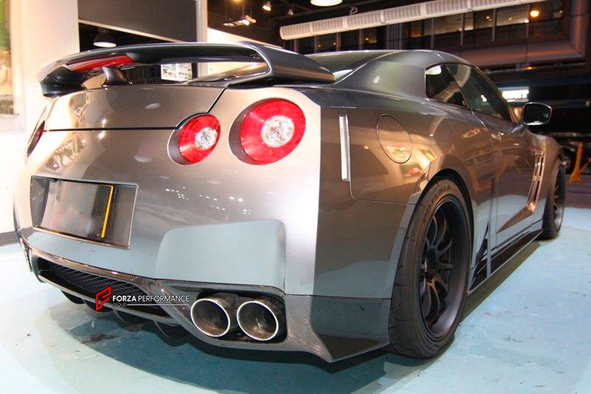 CARBON BODY KIT for Nissan R35 GT-R
Set includes:

Front Spoiler Lip
Rear Spoiler Lip
Side Skirt
Rear Under Diffuser Fins
Material: Carbon

NOTE: Professional installation is required.
