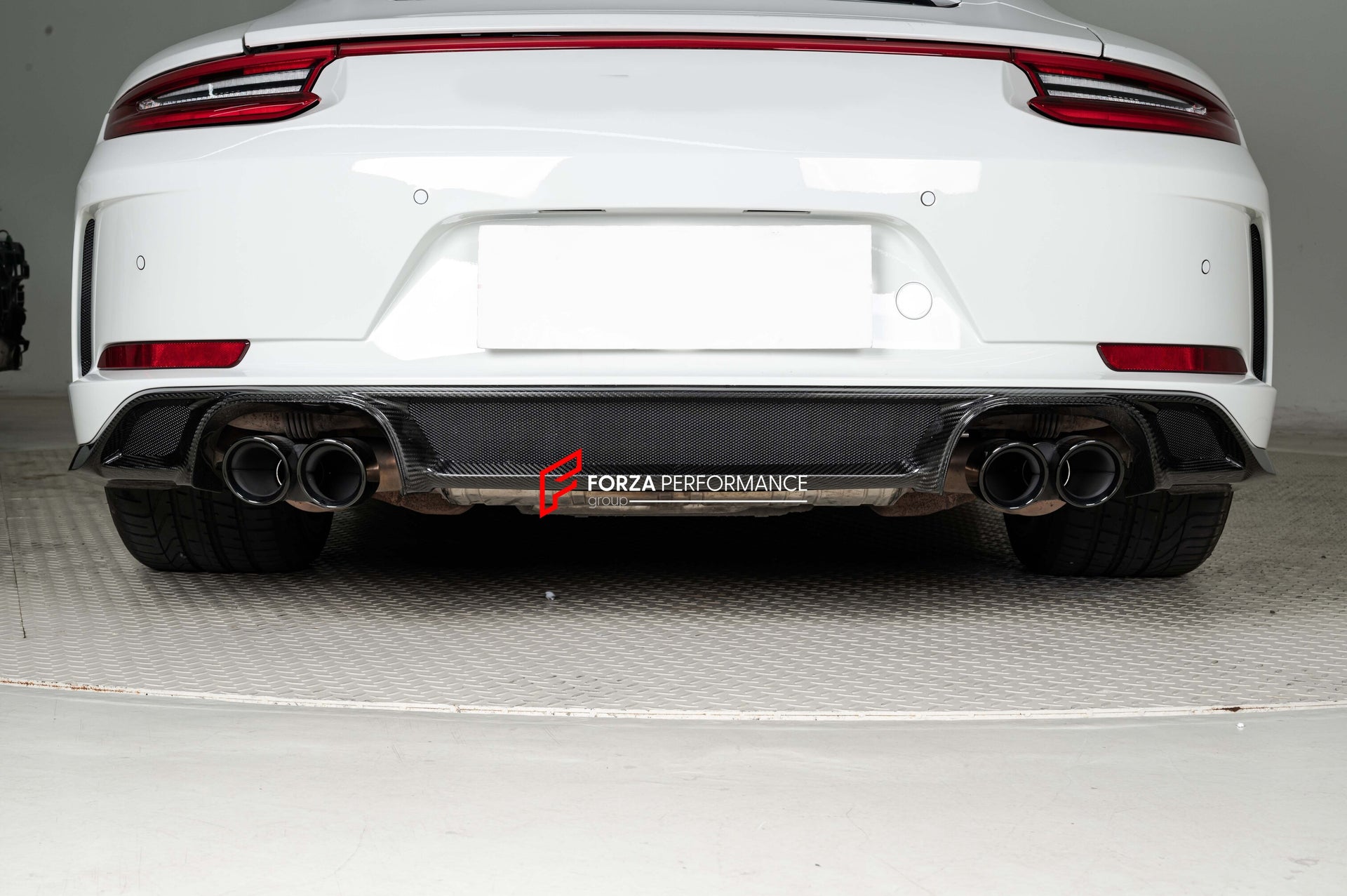 BODY KIT FOR PORSCHE 911 991.1 991.2 UPGRADE TO GT3 991.2 STYLE