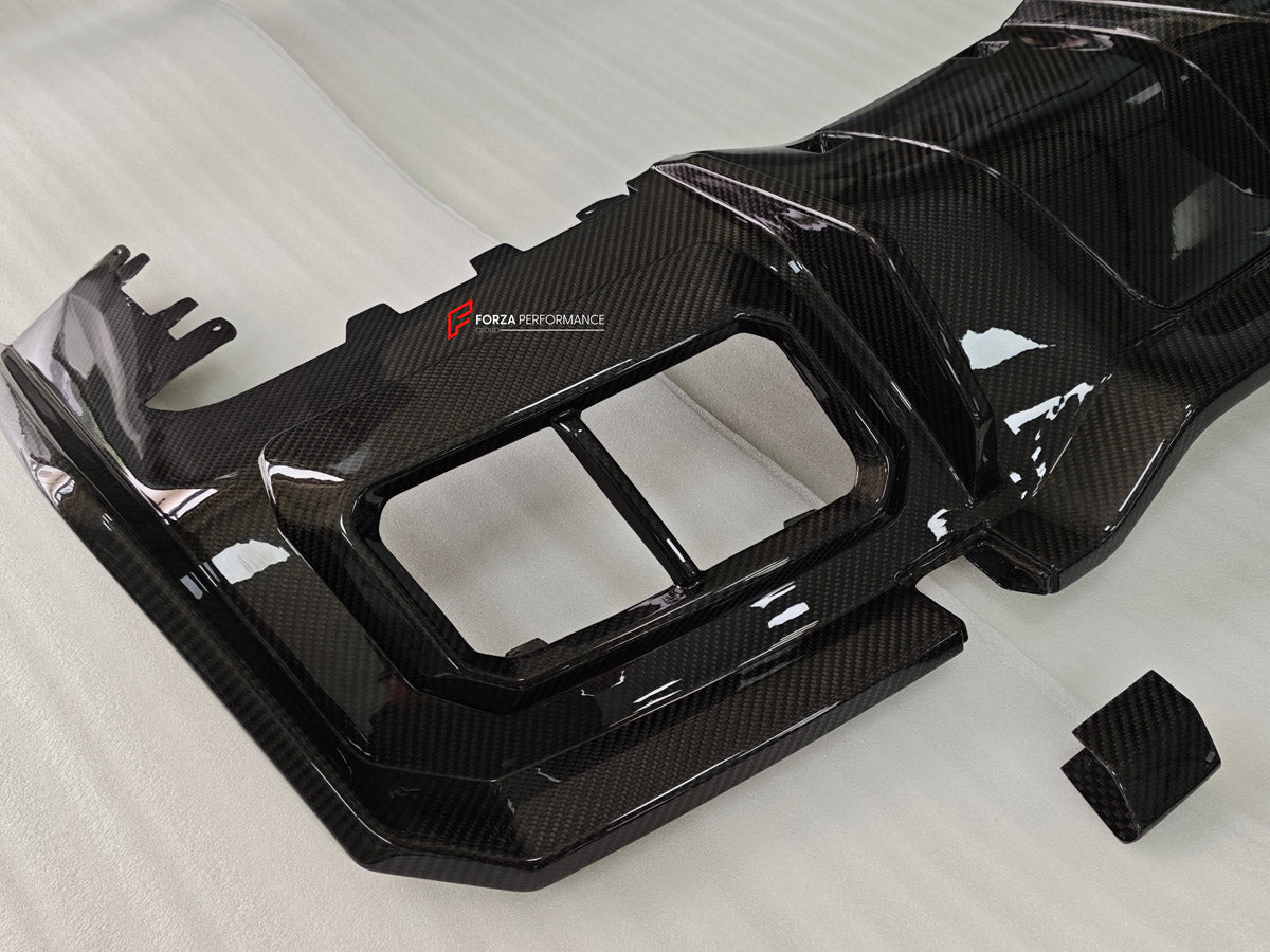WIDE BODY KIT for PORSCHE CAYENNE 9Y0.2 SUV FACELIFT 2024+

Set includes:

Front Lip
Front Bumper
Fender Flares
Hood Bonnet
Side Skirts
Rear Bumper
Rear Diffuser
Exhaust Tips
Material: Dry Carbon

NOTE: Professional installation is required.