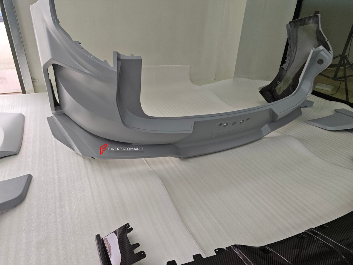 WIDE BODY KIT for PORSCHE CAYENNE 9Y0.2 SUV FACELIFT 2024+

Set includes:

Front Lip
Front Bumper
Fender Flares
Hood Bonnet
Side Skirts
Rear Bumper
Rear Diffuser
Exhaust Tips
Material: Dry Carbon

NOTE: Professional installation is required.