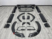 BODY KIT for ROLLS-ROYCE CULLINAN SERIES I 2018 - 2024 FORZA PERFORMANCE custom fit 1016 Industries Style

Set includes:
Front Lip
Front Bumper Assembly
Front Grille
Fender Flares
Side Skirts
Ducktail Spoiler
Rear Diffuser

Material: Plastic

NOTE: Professional installation is required.