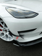 BODY KIT for TESLA MODEL 3 2017 - 2023 FORZA PERFORMANCE Custom fit Dry Carbon VTEN Design Style
Set includes:

One Piece Front Lip
Front Bumper Canards
Rear Lip
Rear Corners
Rear Spoiler
Material: Plastic

NOTE: Professional installation is required.