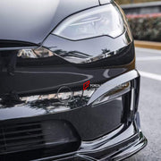 BODY KIT for TESLA MODEL S FACELIFT 2021+ FORZA PERFORMANCE custom fit FAST Style

Set includes:
Front Lip
Front Bumper Air Vent Covers
Side Fender Vents
Side Skirts
Ducktail Spoiler
Rear Diffuser

Material: Plastic

NOTE: Professional installation is required.
